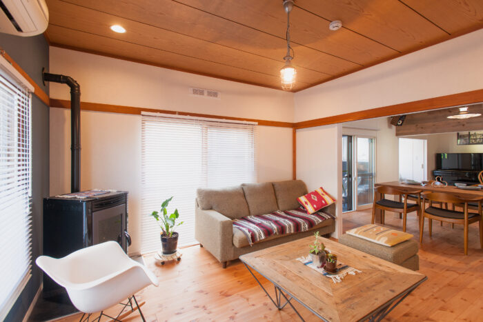 リフォーム施工事例：福島市　フルリフォーム　無垢材が奏でる大人のナチュラルハウス