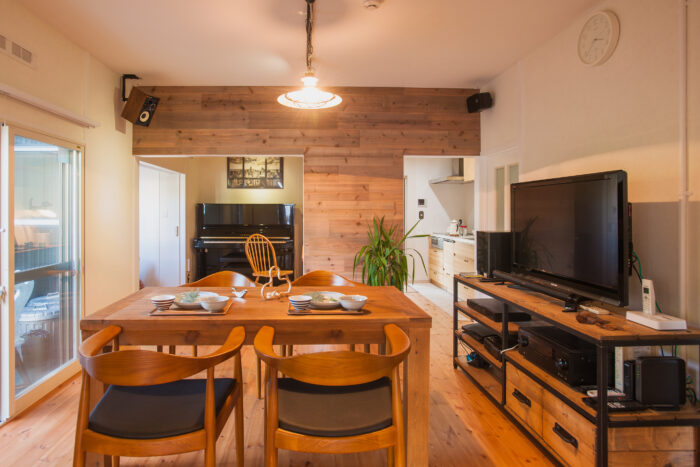 リフォーム施工事例：福島市　フルリフォーム　無垢材が奏でる大人のナチュラルハウス