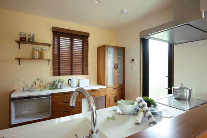 リフォーム施工事例:フルリフォーム 憧れをかたちにしたアンティークカフェ風の住まい