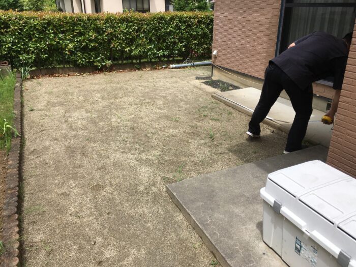 リフォーム施工事例：人工芝 Before
