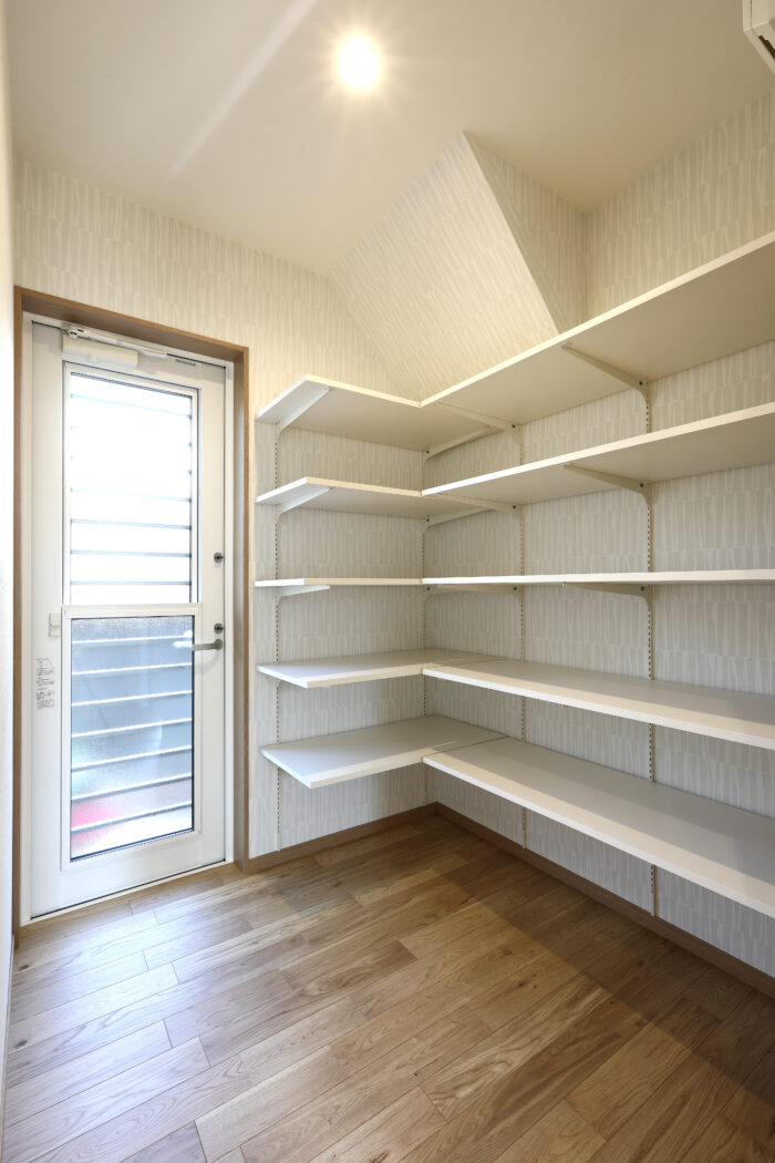 リフォーム施工事例：フルリフォーム　明るく優しいLDK