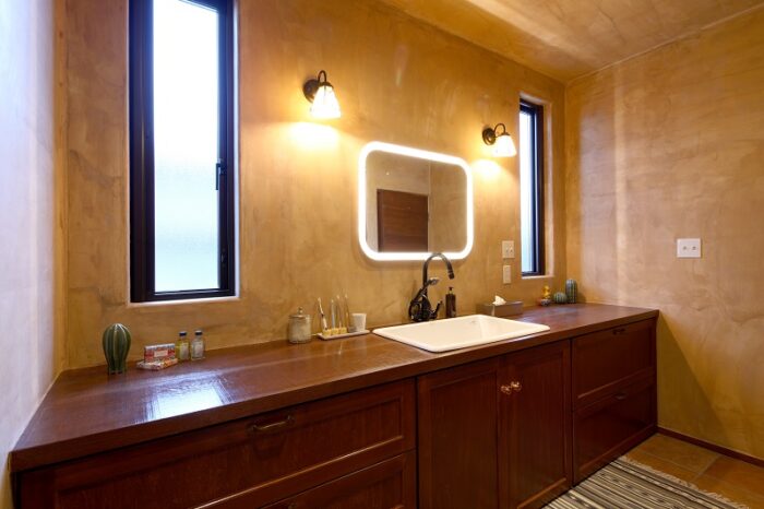 リフォーム施工事例：郡山市　サウスウエスタンな洗面台