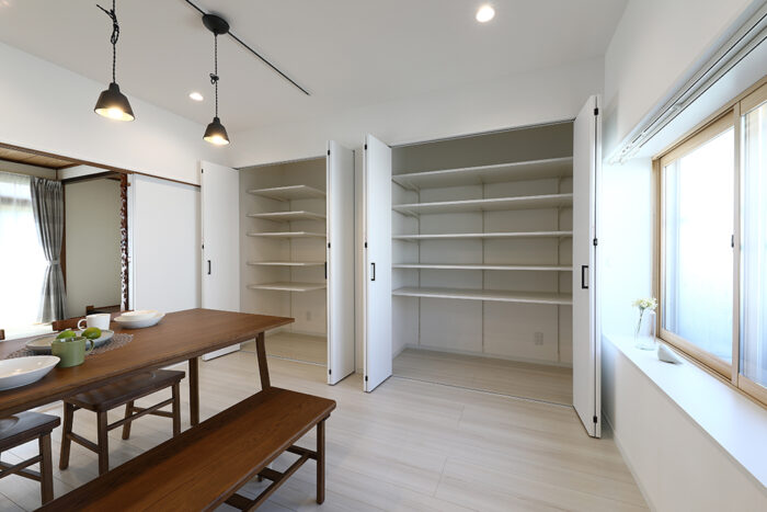 リフォーム施工事例：フルリフォーム　福島市　生活しやすさを考えたシックで明るい空間