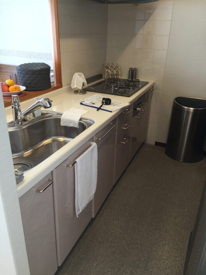 リフォーム施工事例：福島市　スタイリッシュで使いやすいキッチンにリフォーム Before