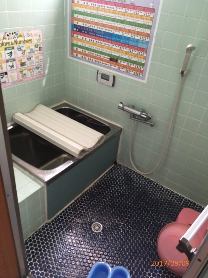 リフォーム施工事例：浴室リフォーム　温かく安全なお風呂に Before