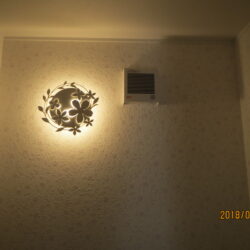 オノヤ 須賀川リフォームショールーム ブログ「トイレに壁付けのブラケットタイプ照明」