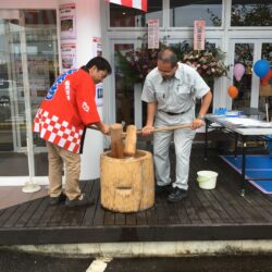 オノヤ 白河リフォームショールーム ブログ「餅つきも大盛り上がり！イベント最終日」