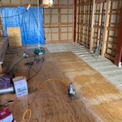 オノヤ 白河リフォームショールーム ブログ「床工事！」