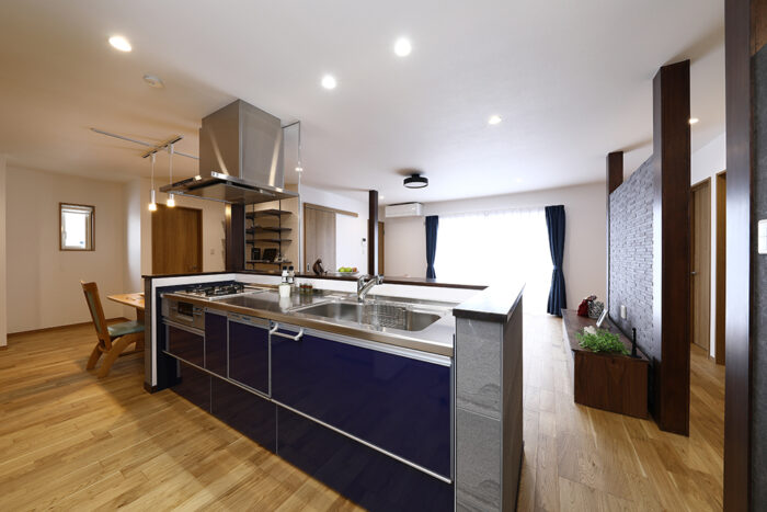 リフォーム施工事例：福島市　LDKリフォーム　アクセントパネルでスタイリッシュ空間へ