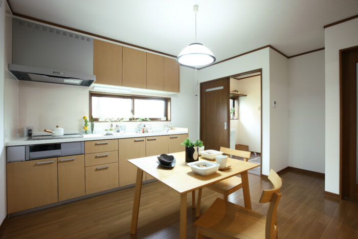 リフォーム施工事例：キッチンリフォーム　新築のような住宅再生リフォーム