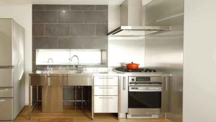 リフォーム施工事例：キッチンリフォーム　まるでインテリアのようなキッチン