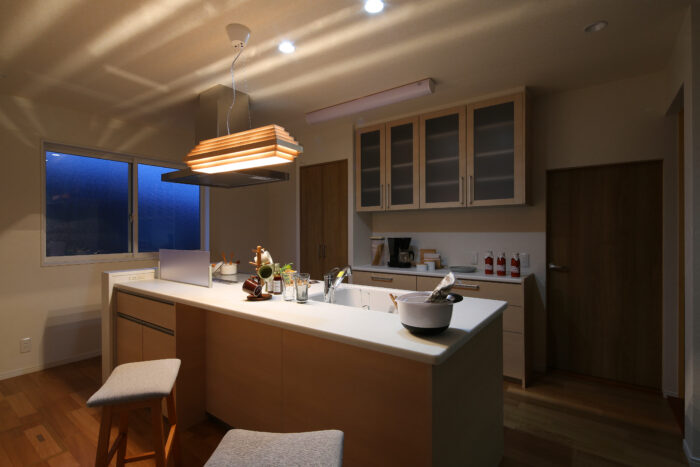 リフォーム施工事例:福島市 好きな和の雰囲気を空間に調和させた、家族みんなの“時”を楽しむ住まい