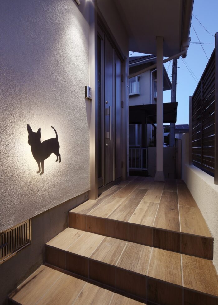 リフォーム施工事例:郡山市 通るたびにうれしくなる玄関にエクステアリフォーム