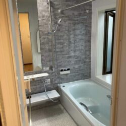 オノヤ 福島リフォームショールーム ブログ「福島市　浴室工事　ジュエリーアクアの浴槽」