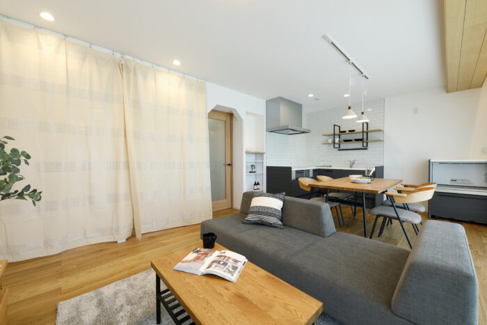 リフォーム施工事例：郡山市　風が通るスロウカフェ空間へフルリフォーム