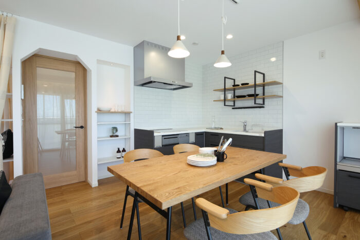 リフォーム施工事例：郡山市　風が通るスロウカフェ空間へフルリフォーム