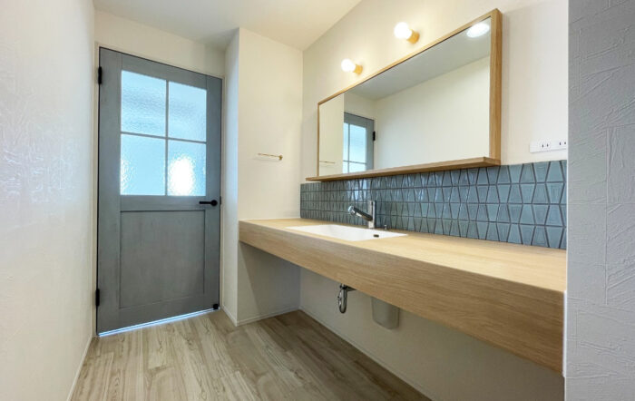 郡山市　タイルが美しい洗面室