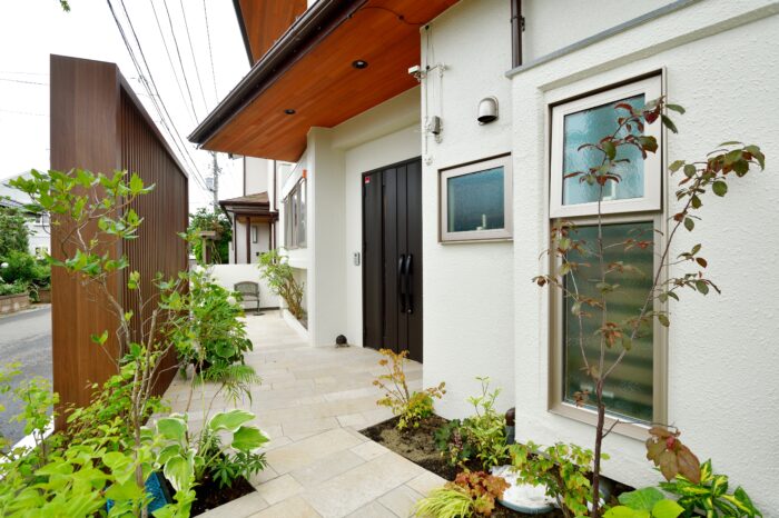 リフォーム施工事例：仙台市泉区　モダンエクステリア