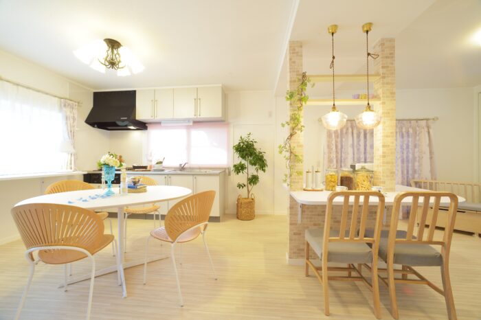 リフォーム施工事例：フルリフォーム　夢のフレンチStyle