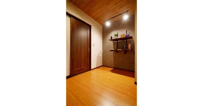 リフォーム施工事例:柴田郡大河原町 照明とクロスで魅せるこだわりの個室リフォーム