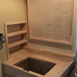 オノヤ 仙台泉リフォームショールーム ブログ「洗面台工事で何もないところに新しく造られる様子にワクワク」