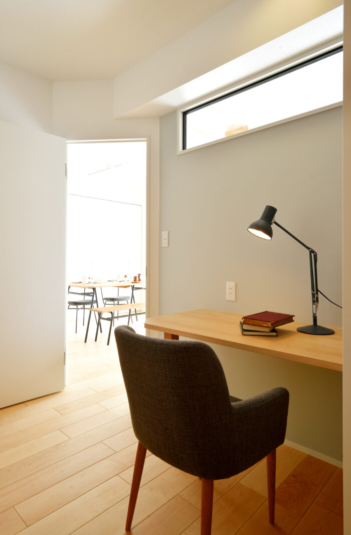 リフォーム施工事例：仙台市青葉区　内装リフォーム　書斎兼収納