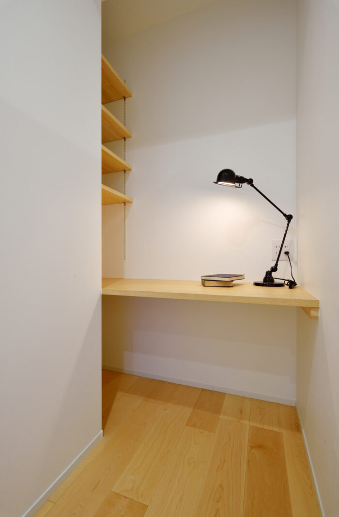 リフォーム施工事例：寝室兼書斎リフォーム