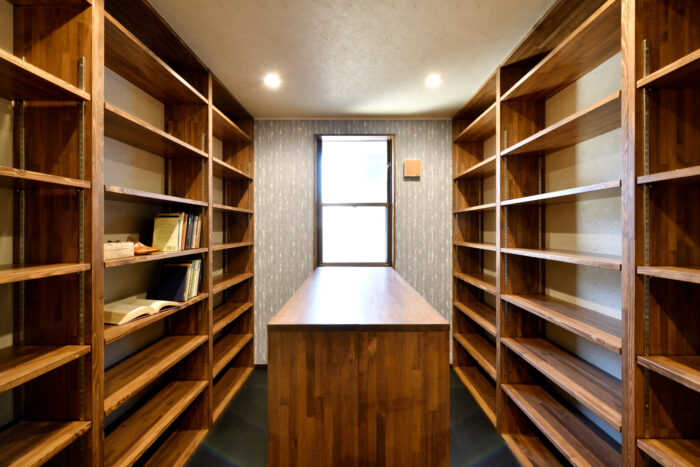 リフォーム施工事例：仙台市　リフォームでオリジナル図書室を