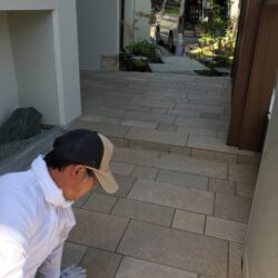 オノヤ 仙台泉リフォームショールーム ブログ「玄関にニッタイのラウスタイル」