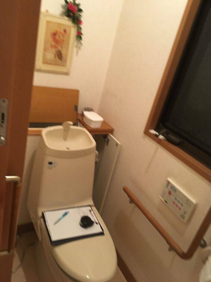 リフォーム施工事例：トイレのリフォーム Before