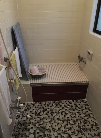 リフォーム施工事例：機能性抜群システムバスリフォーム Before