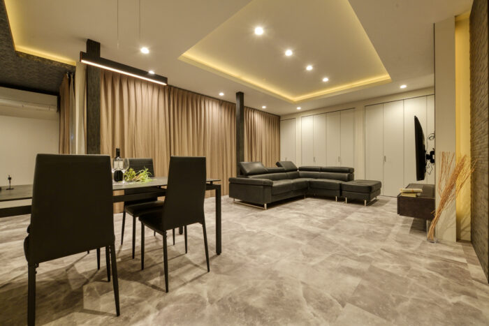 リフォーム施工事例:仙台市青葉区 スタイリッシュなLDKに映える照明のモダン空間