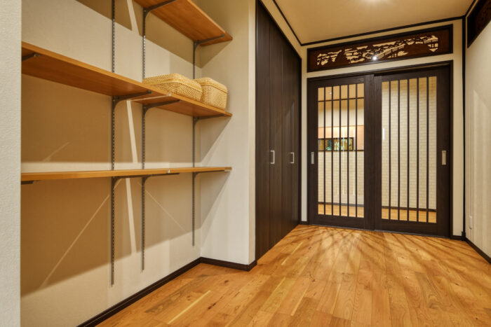 リフォーム施工事例:黒川郡大和町 古民家の玄関ホールリフォーム