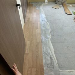 オノヤ 仙台中山リフォームショールーム ブログ「仙台市　フローリング施工中」