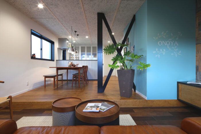 リフォーム施工事例：宇都宮市　異素材アレンジを楽しむ家