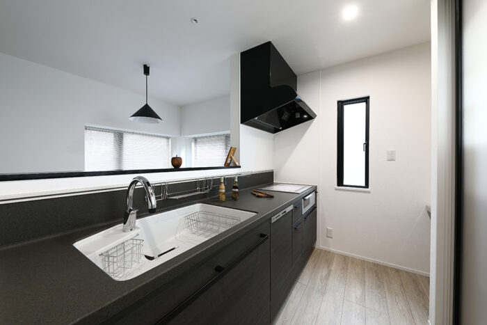 リフォーム施工事例:フルリフォーム simple is best style