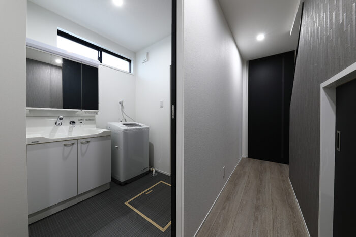 リフォーム施工事例:フルリフォーム simple is best style