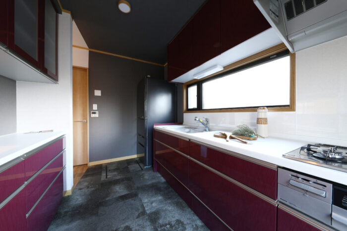 リフォーム施工事例：高級感のあるキッチンへリフォーム