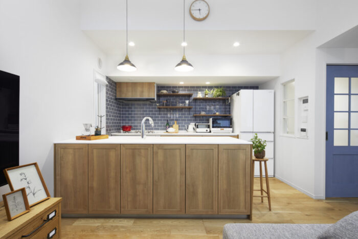 リフォーム施工事例：タイルが目を惹くこだわりのキッチンリフォーム