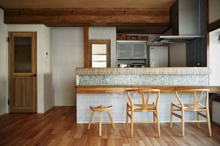 リフォーム施工事例:和洋折衷の懐かしさを感じるLDK空間