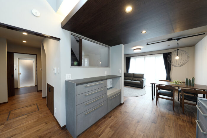 リフォーム施工事例:宇都宮市 料理とくつろぎを楽しむ、キッチンが主役の暮らし