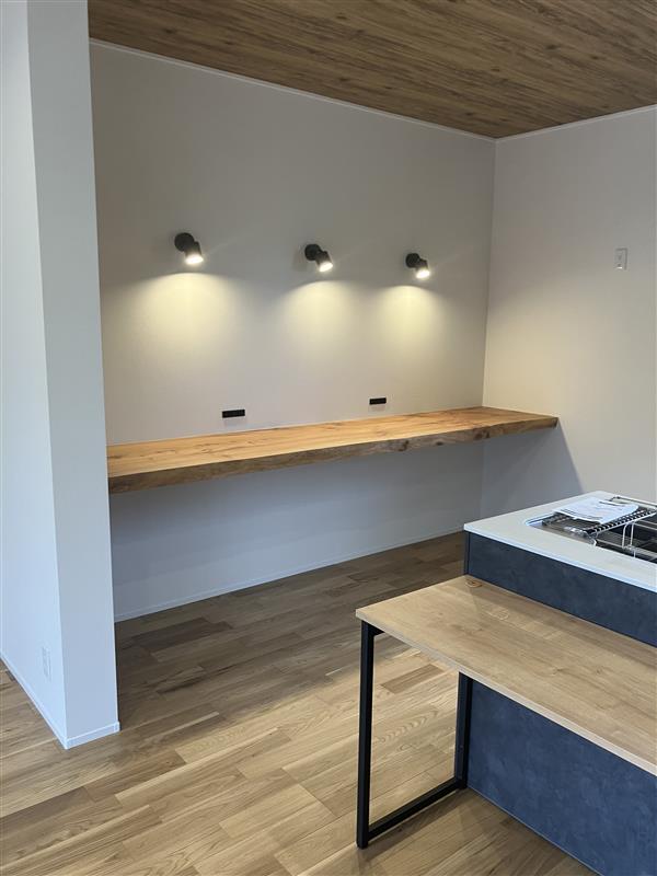 オノヤ 宇都宮宝木リフォームショールーム ブログ「宇都宮市リフォーム　勉強が捗るカウンター」